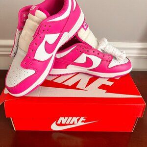 Nike SB Dunks Pink